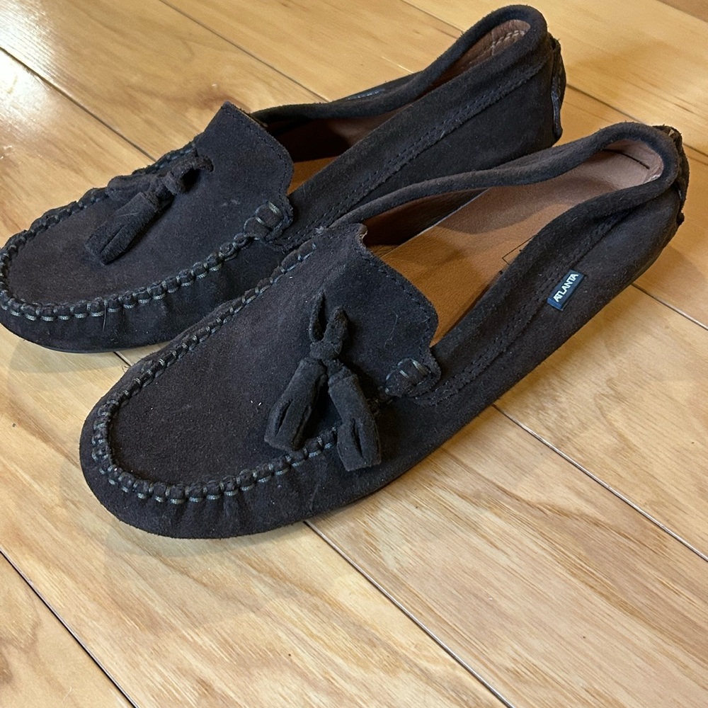 Atlanta Mocasin Women’s Brown Suede Leather Driving Loafers w Tassels - Picture 11 of 13